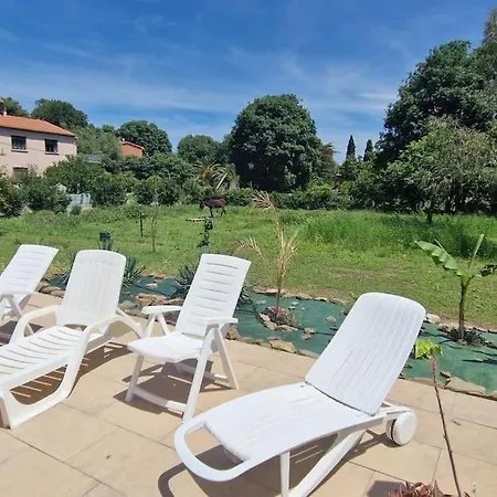 Studio-piscine-jardin-parking * 科利尤尔